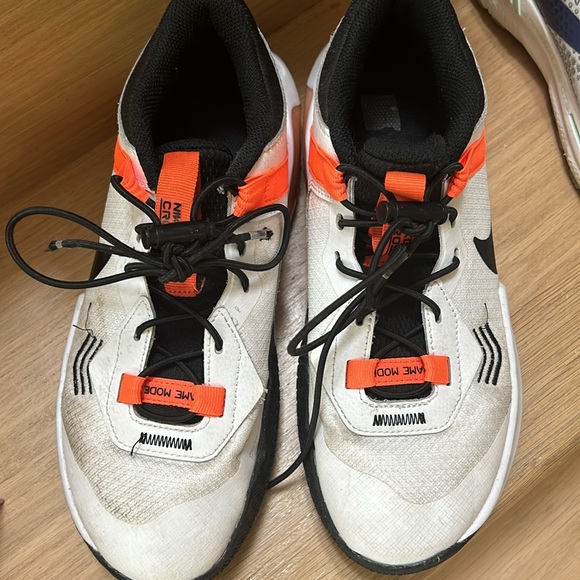 Nike Air Zoom Crossover 'White Safety Orange' DC5216-103, Big Kids Size 6 - Picture 4 of 6